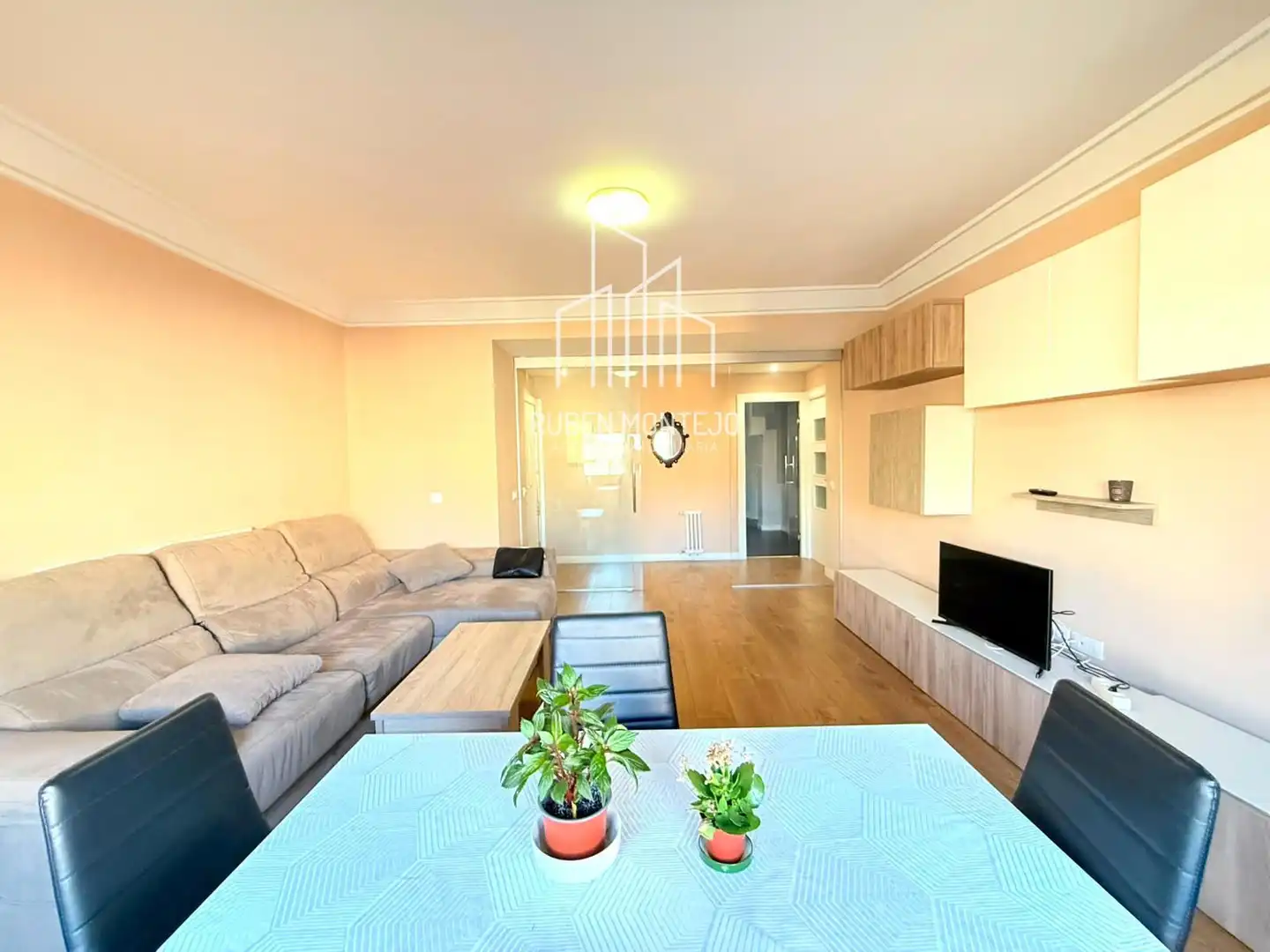 Sala de estar de Piso de alquiler en Salamanca con Calefacción, Parquet y Terraza