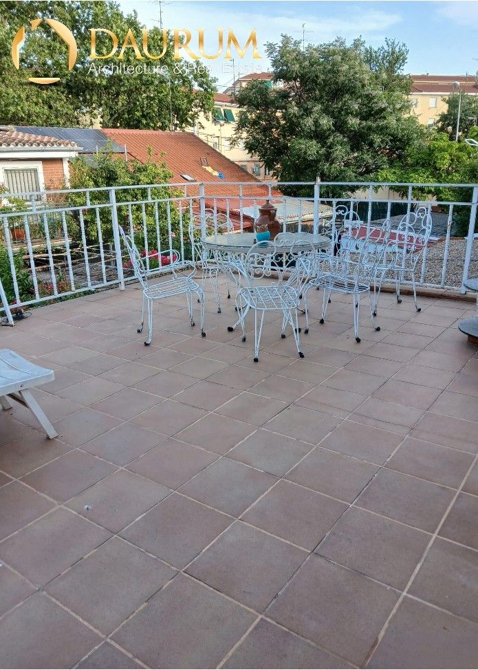 Terrace of Single-family semi-detached for sale in  Madrid Capital  with Heating