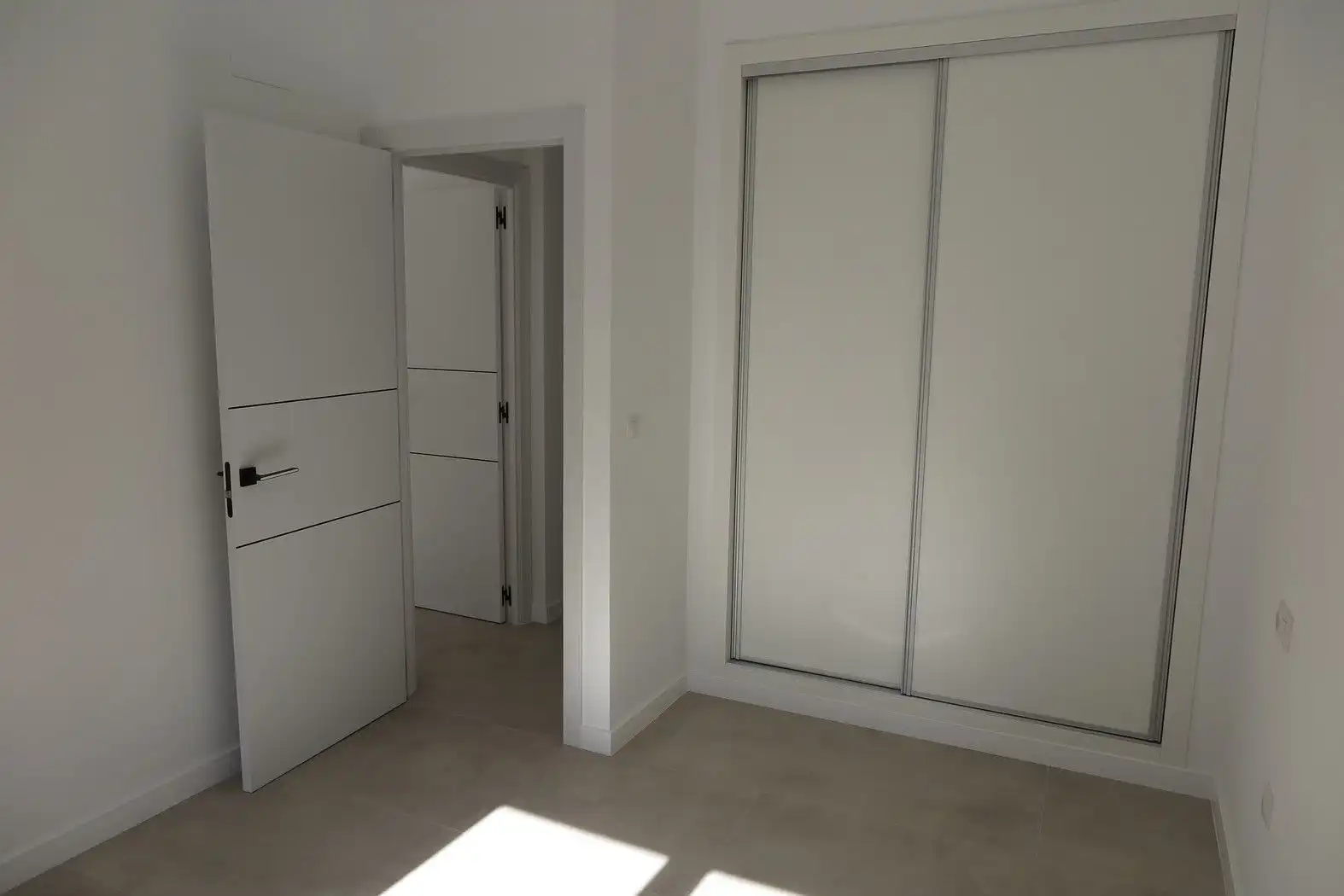 Casa amb jardí en venda a Pueblo Acantilado - Lanuza, imagen 10