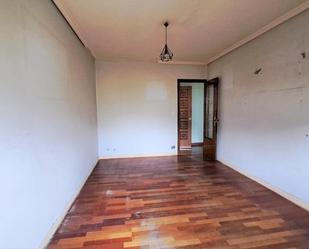 Bedroom of Flat for sale in O Barco de Valdeorras  
