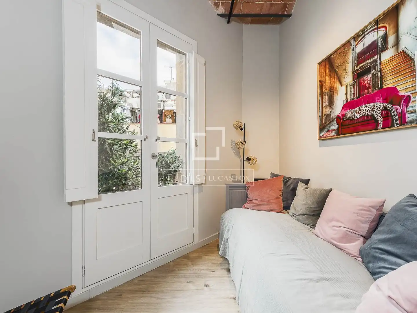 Bedroom of Attic for sale in Barcelona  with Air Conditioner, Heating and Parquet flooring