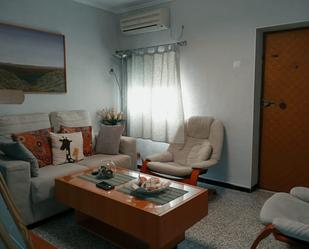 Living room of House or chalet for sale in  Sevilla Capital  with Air Conditioner