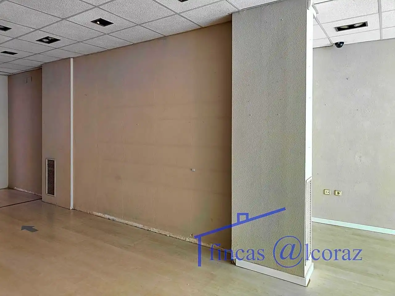 Local comercial de lloguer a Concepción Arenal, imagen 4
