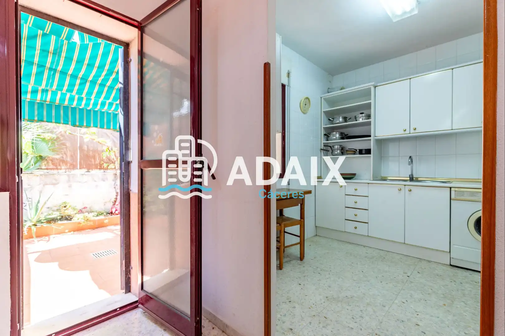 Garden of Houses for sale in Cáceres  with Air Conditioner, Heating and Terrace