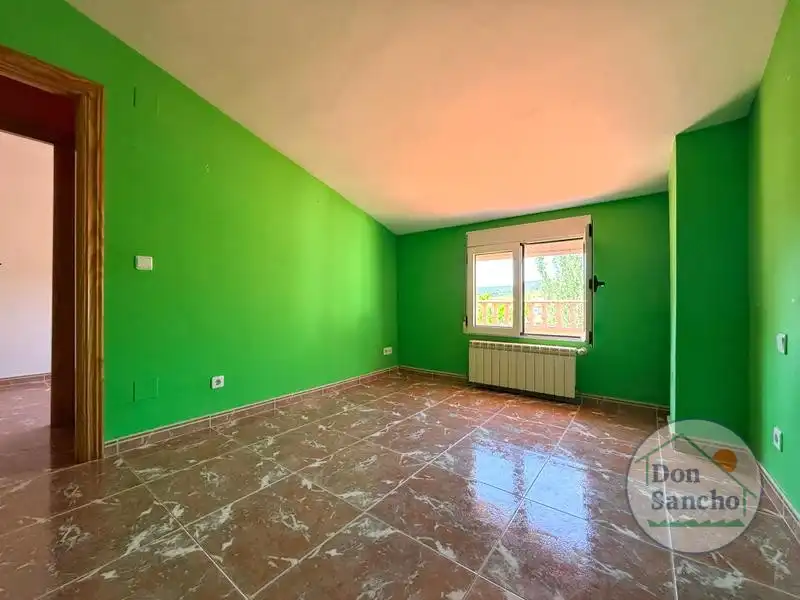 Habitación de Casa o chalet en venta en Traspinedo con Calefacción, Terraza y Trastero