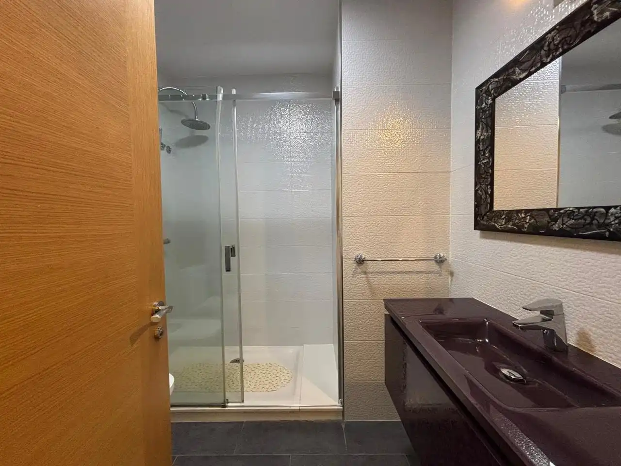 Badezimmer von Wohnung zur Miete in A Coruña Capital  mit Heizung