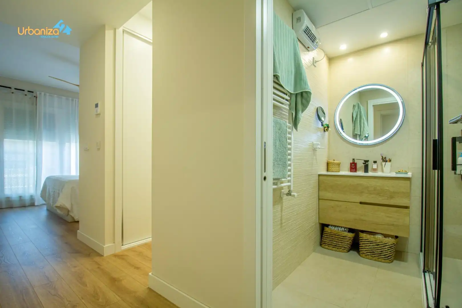 Badezimmer von Dachboden zum Verkauf in Badajoz mit Klimaanlage, Heizung und Terrasse