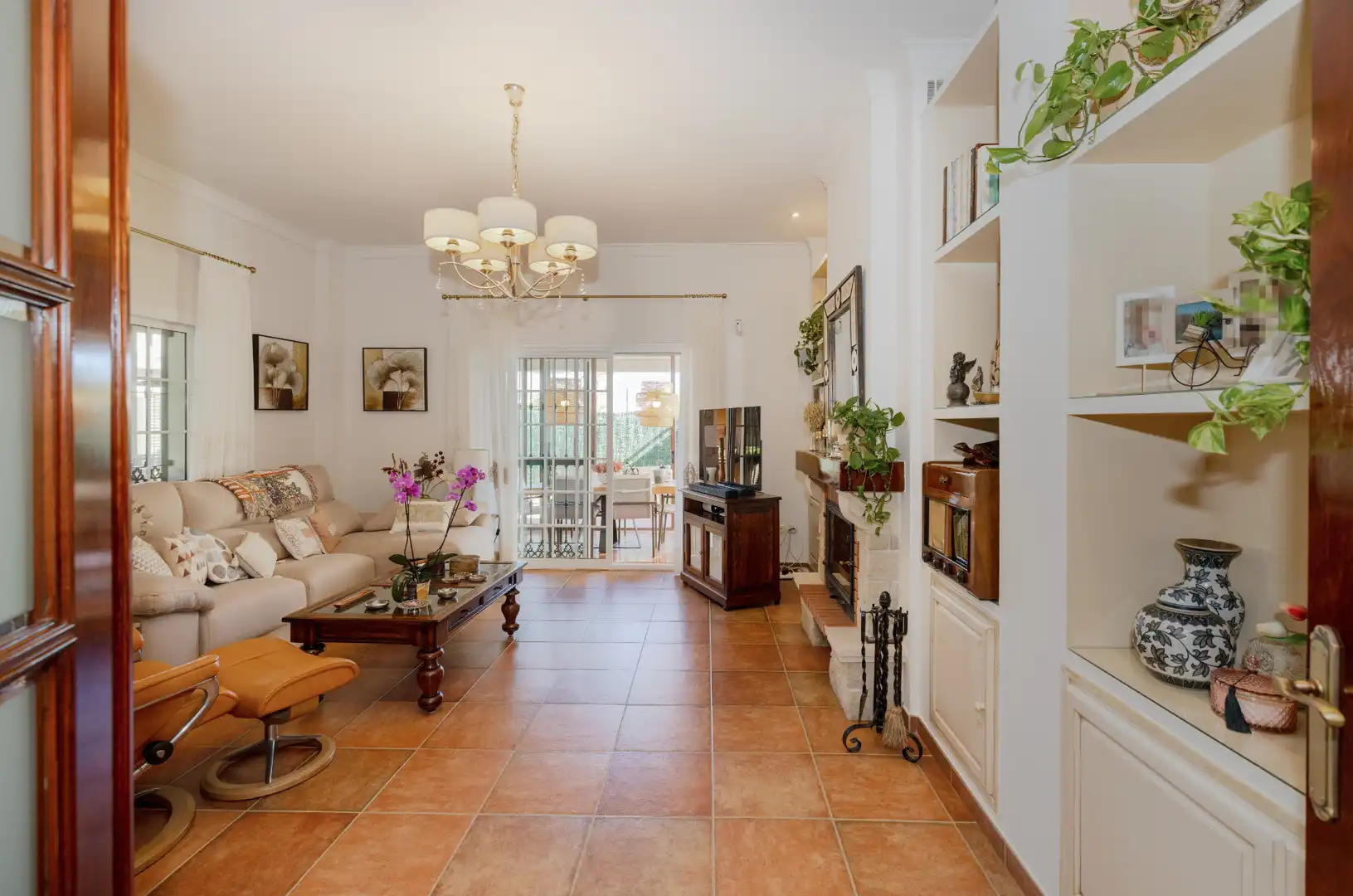 Living room of Houses for sale in Málaga  with Air Conditioner, Heating and Private garden