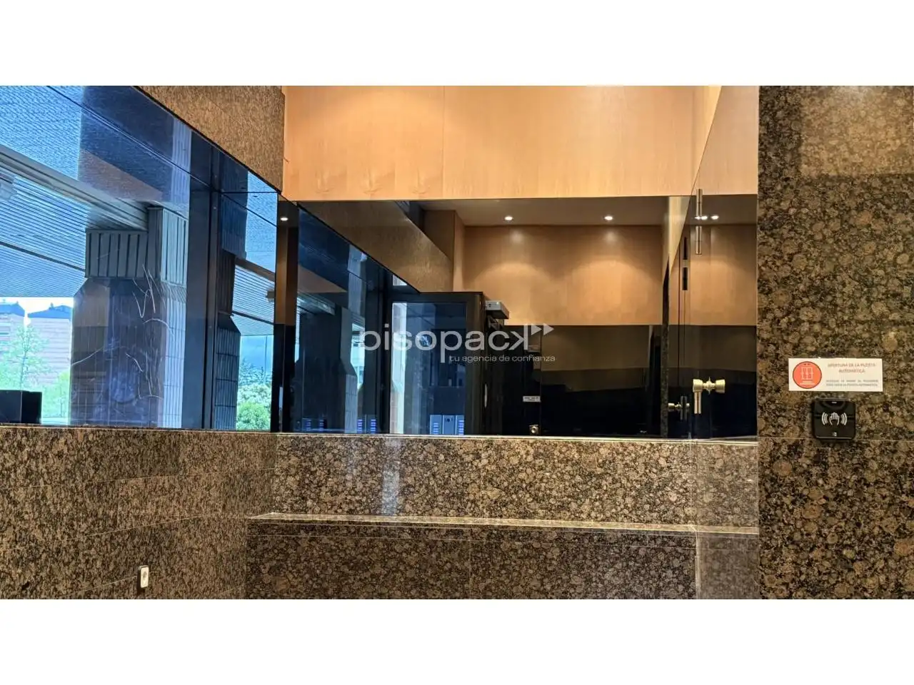 Bathroom of Flat for sale in  Pamplona / Iruña  with Heating, Terrace and Storage room