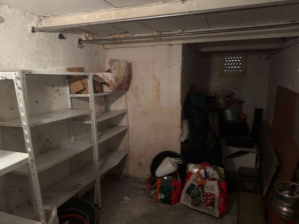 Box room for sale in Bilbao 