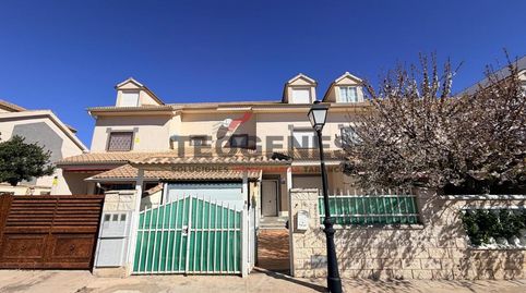 Foto 2 de Casa adosada en venta en Belmontejo, Horcajo de Santiago, Cuenca