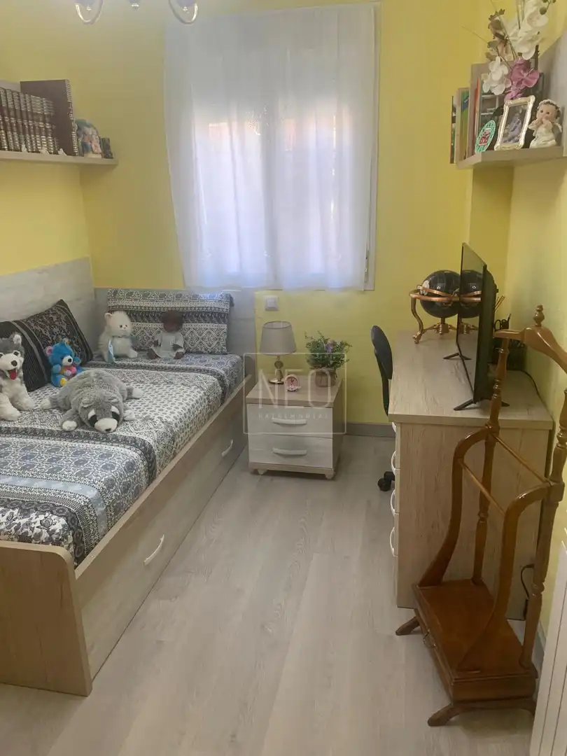 Dormitori de Pis en venda en Rivas-Vaciamadrid amb Aire condicionat, Calefacció i Jardí privat