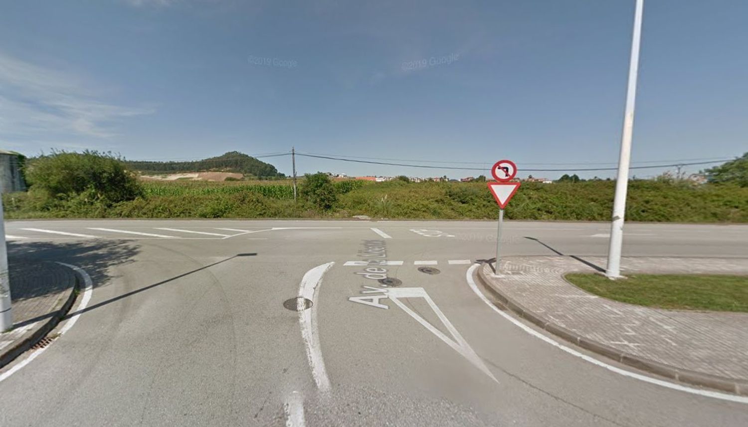 Vista exterior de Pis en venda en Santa Cruz de Bezana
