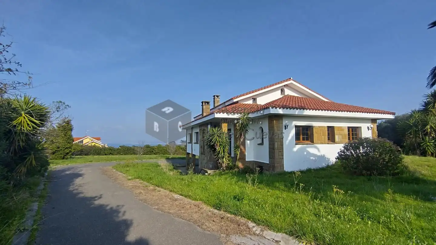 Exterior view of Houses for sale in Castrillón  with Heating, Private garden and Terrace