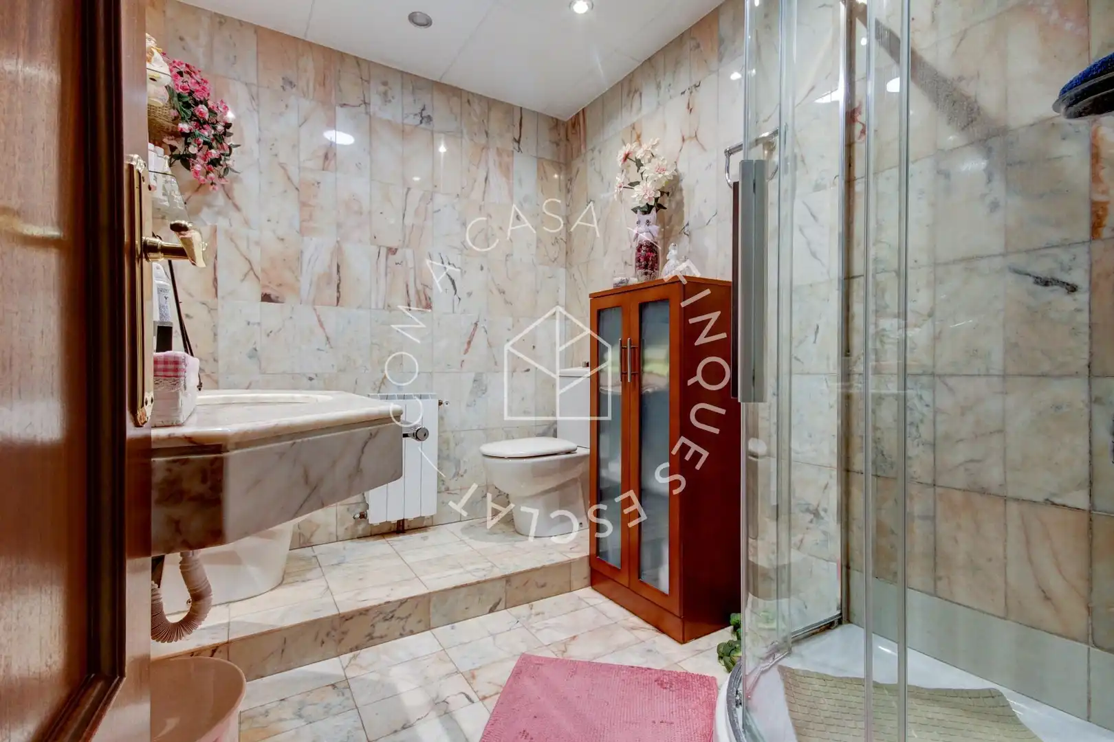 Detached homes for sale in Sant Llorenç d'Hortons