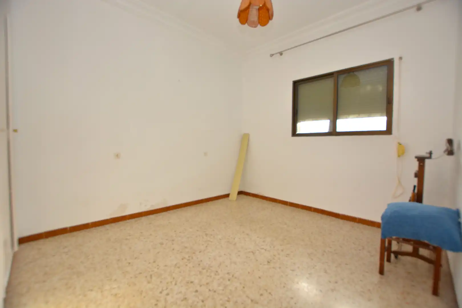 Habitación de Casa o chalet en venta en Bormujos con Aire acondicionado, Calefacción y Jardín privado