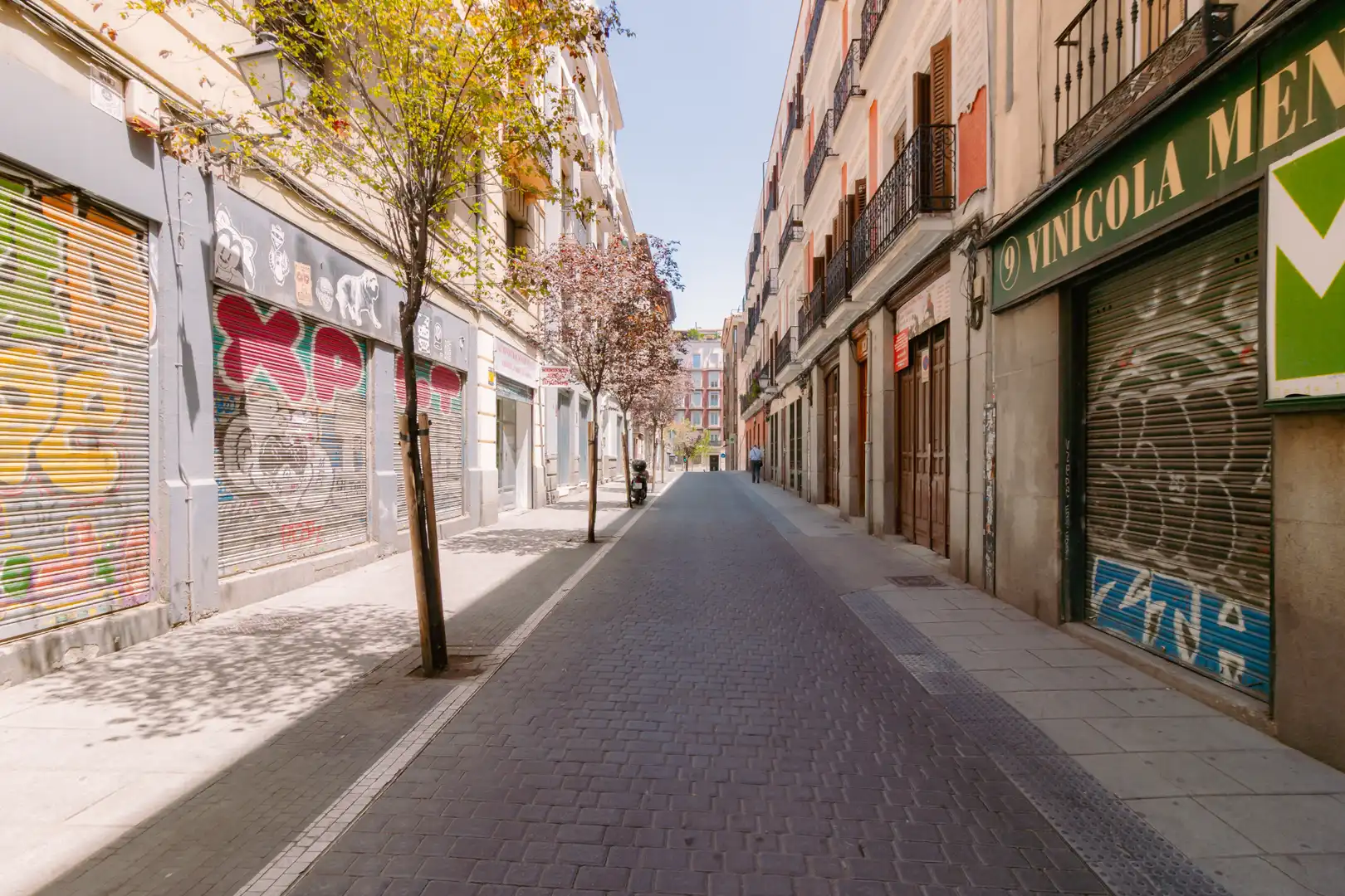 Vista exterior de Piso en venta en Madrid con Horno y Lavadora