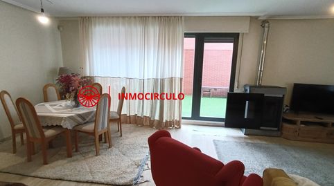 Foto 5 de Casa adosada en venta en Universidad - Las Huelgas, Burgos Capital