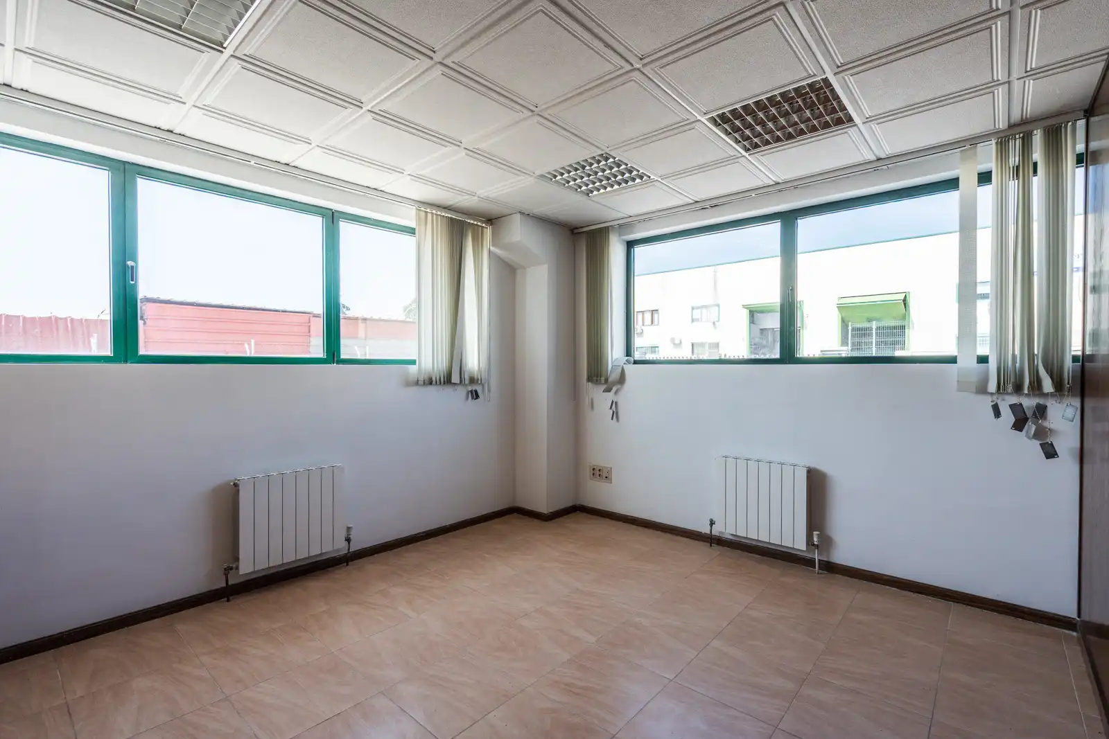 Industrial buildings for sale in Colmenar Viejo  with Heating