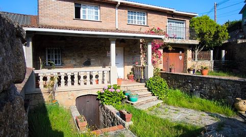 Foto 2 de Casa o chalet en venta en Rubiáns, Vilagarcía de Arousa