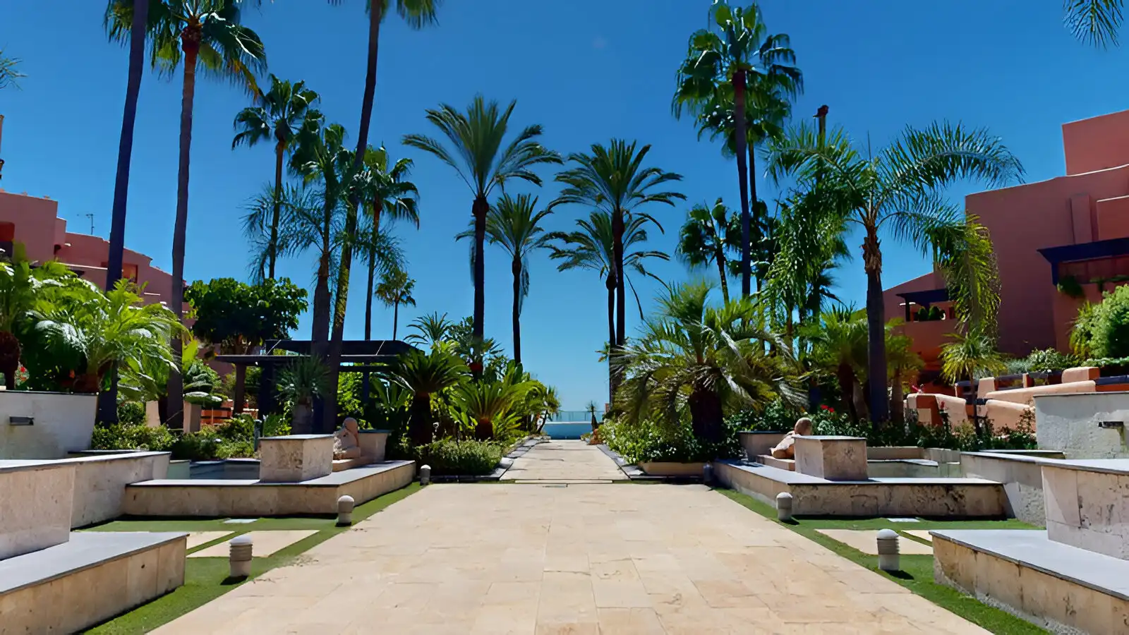 Apartament amb terrassa en venda a Estepona Pueblo, imagen 54