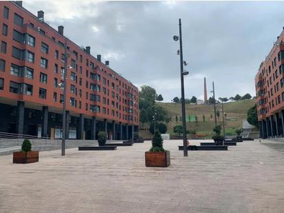 Vista exterior de Apartament en venda en Bilbao  amb Calefacció, Moblat i Internet