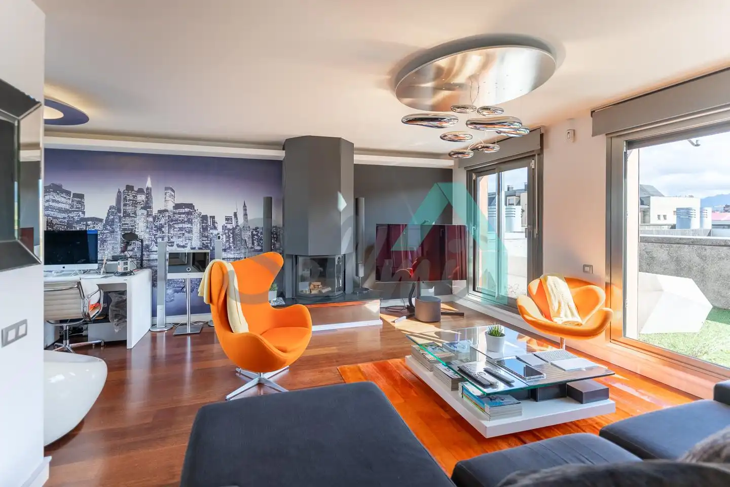 Wohnzimmer von Maisonette zum Verkauf in Oviedo  mit Heizung, Terrasse und Abstellraum