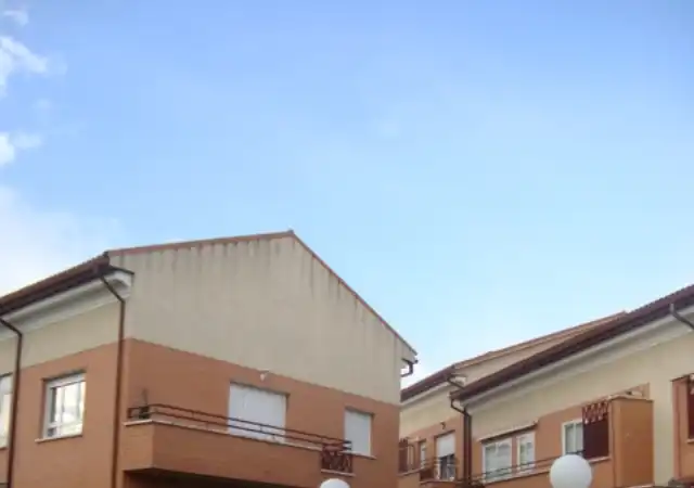 Einzelparkplatz zum Verkauf in Guadarrama, imagen 2