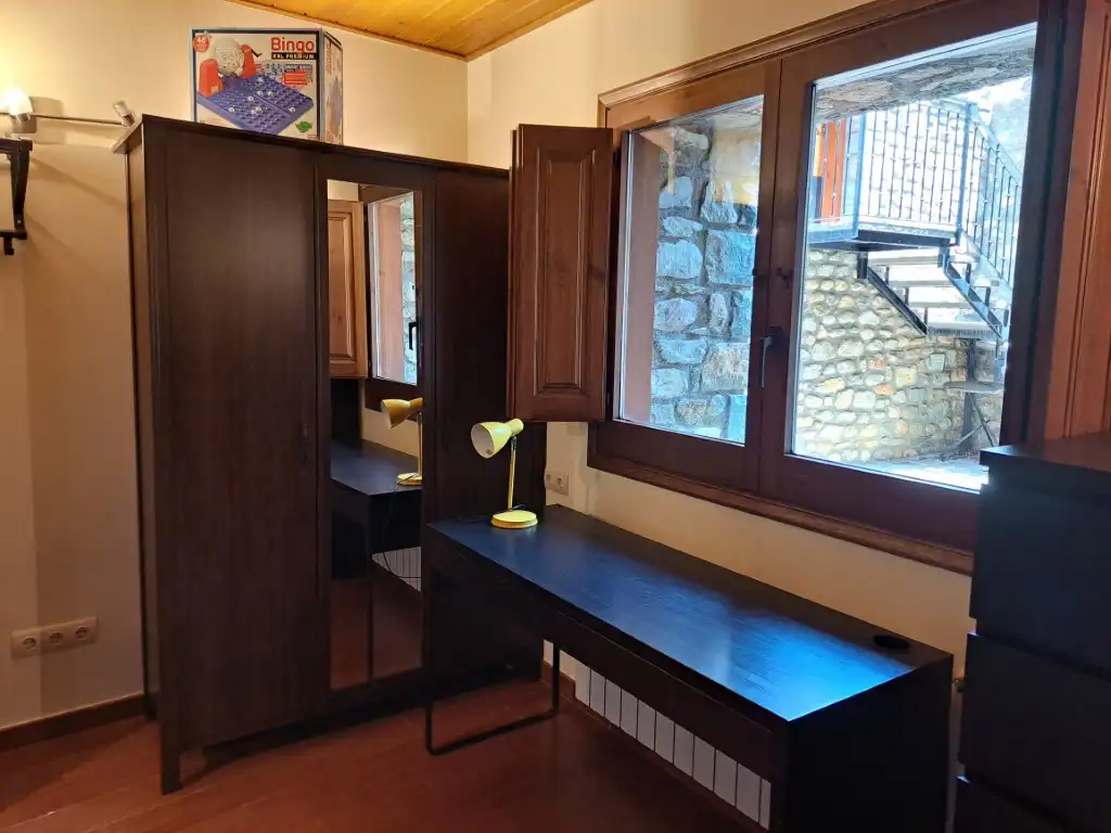 Houses for rent in Carrer Mossèn Cinto Verdaguer, 5, Das