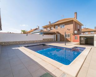 Swimming pool of House or chalet for sale in Villanueva de Perales  with Air Conditioner, Heating and Private garden
