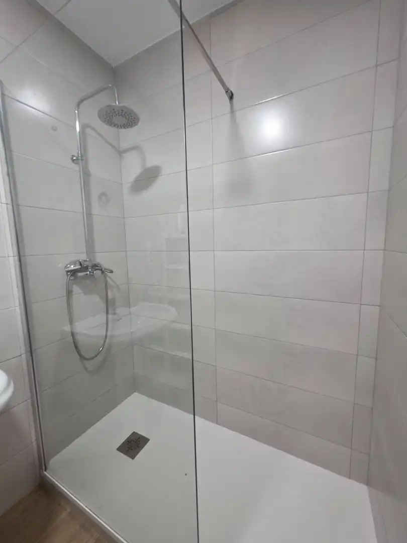 Baño de Casa adosada de alquiler en Vélez-Málaga con Jardín privado, Terraza y Amueblado