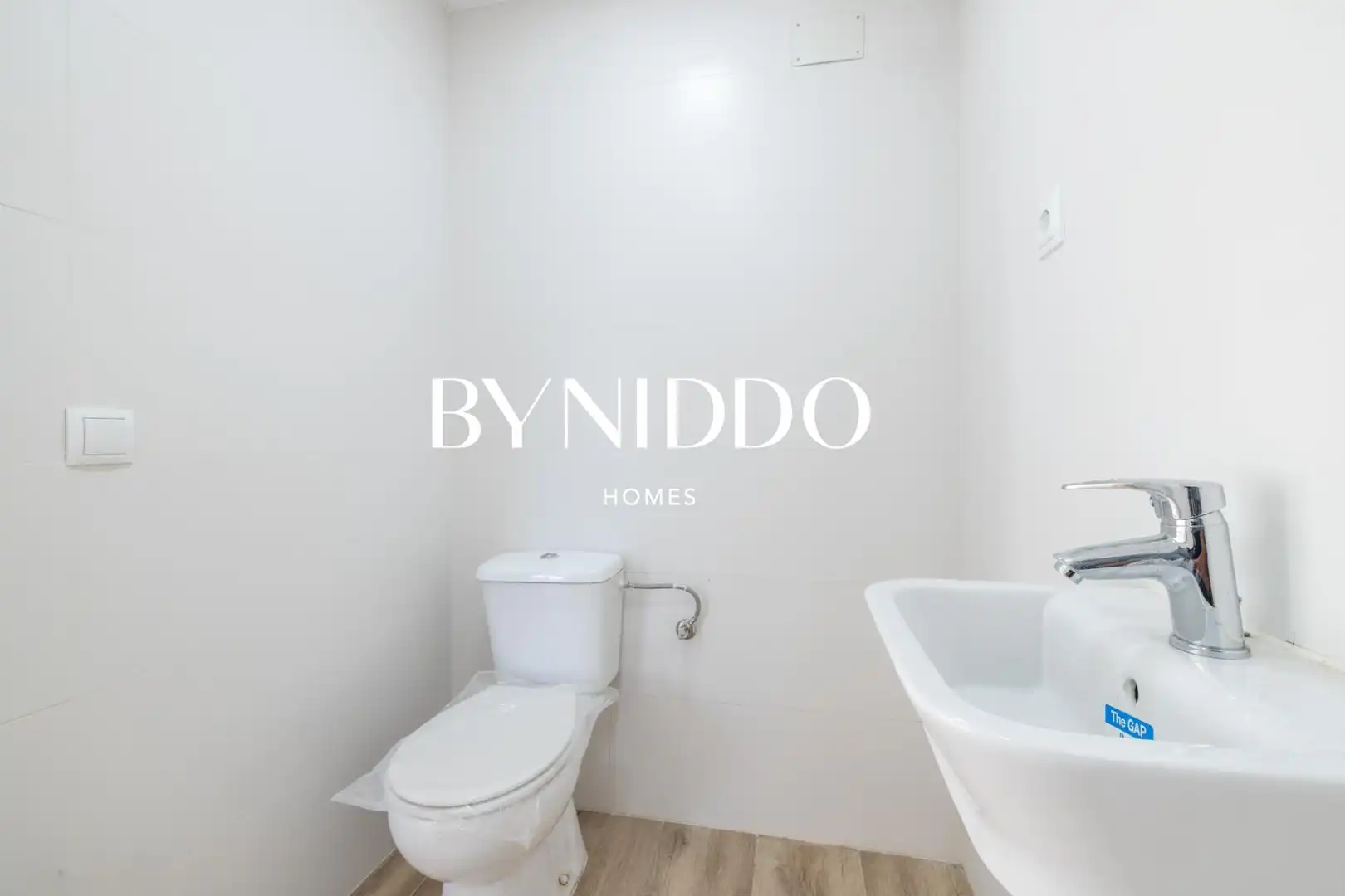 Bathroom of Houses for sale in Sant Cugat del Vallès  with Heating, Private garden and Terrace