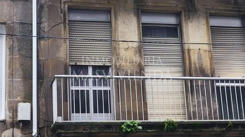 Foto 2 de Edifici en venda a Pi y Margal, Camelias - Pi y Margall, Vigo