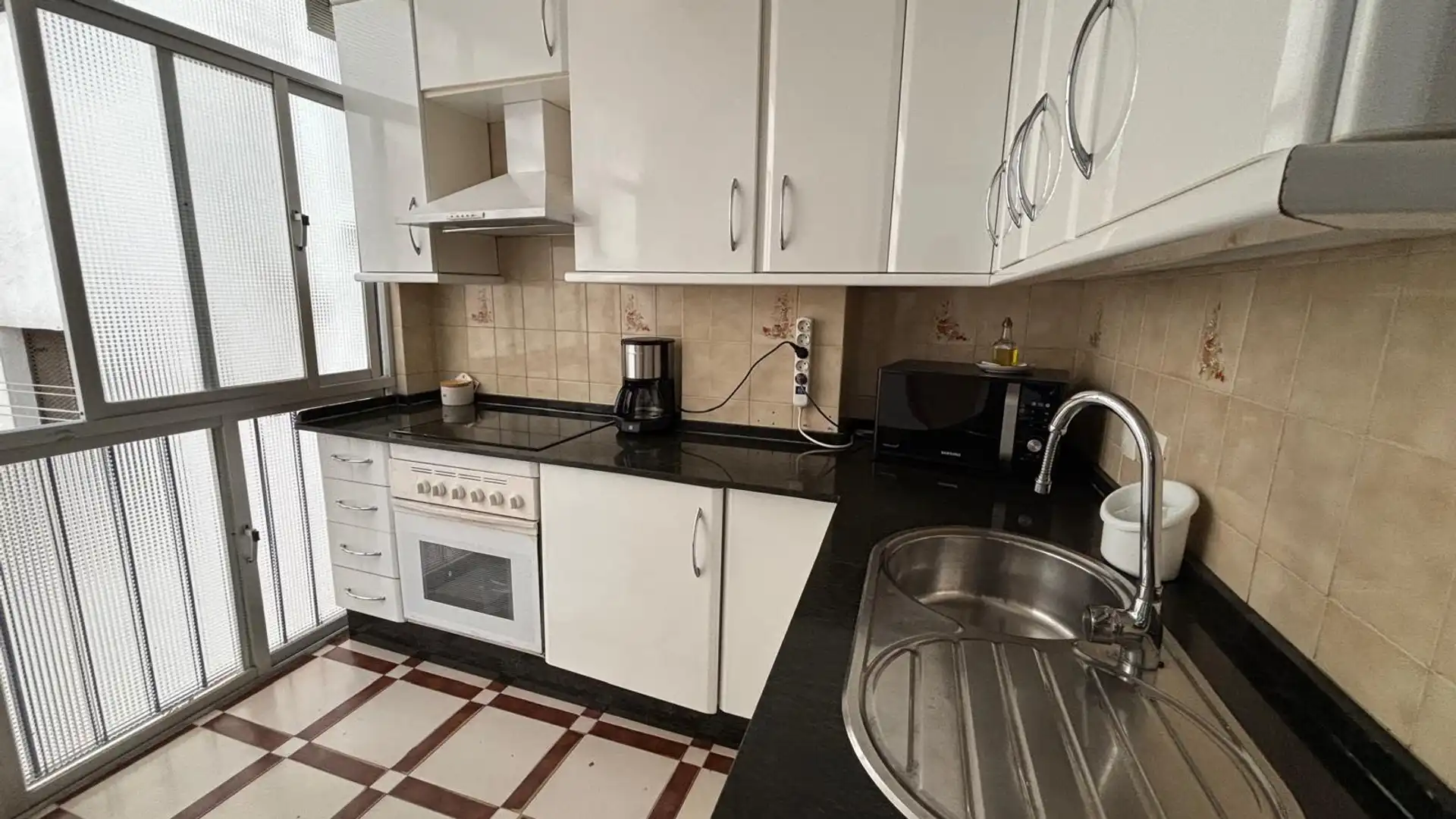 Cocina de Piso en venta en  Cádiz Capital