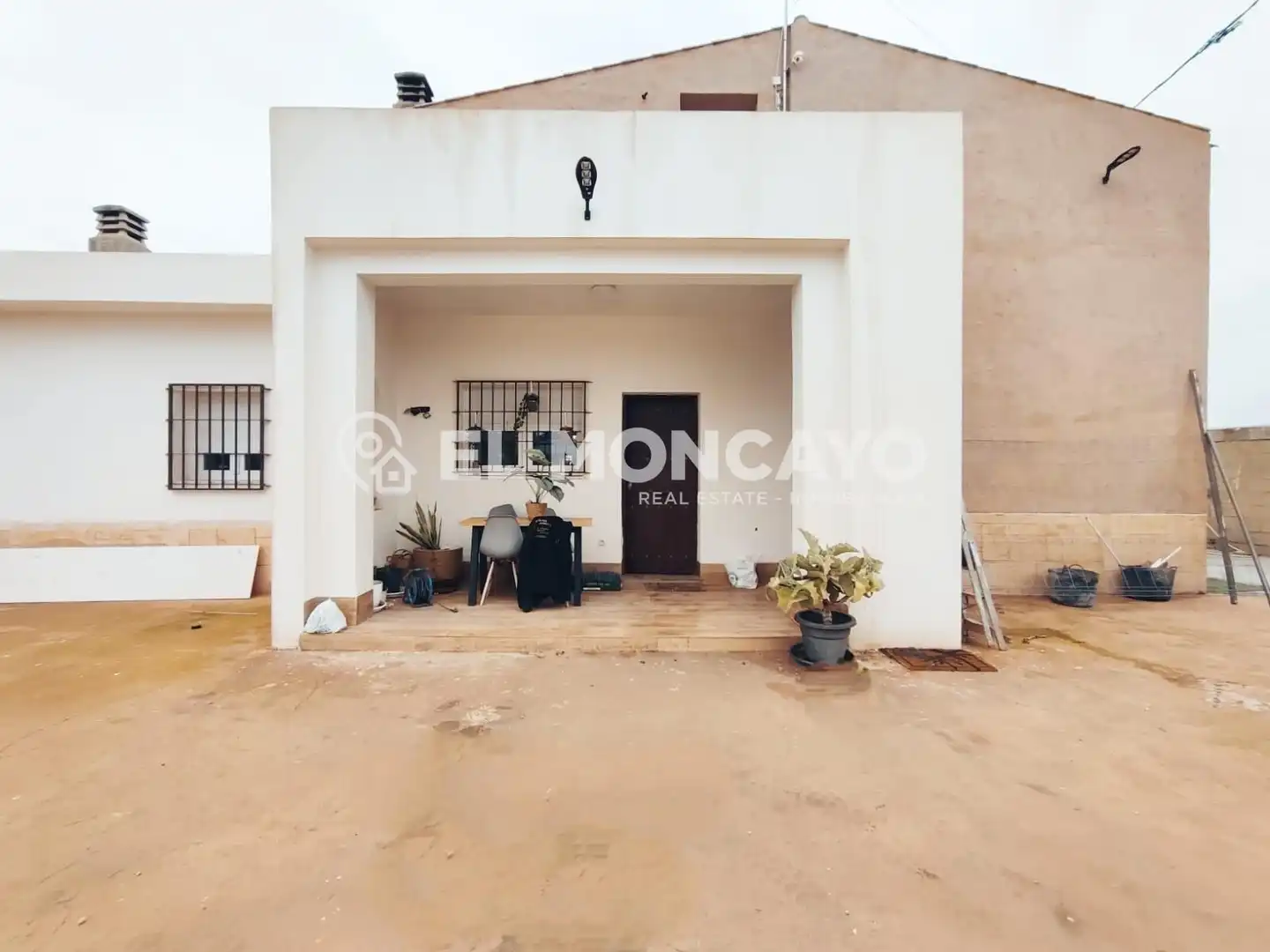 Exterior view of Houses for sale in Daya Nueva  with Air Conditioner, Heating and Private garden