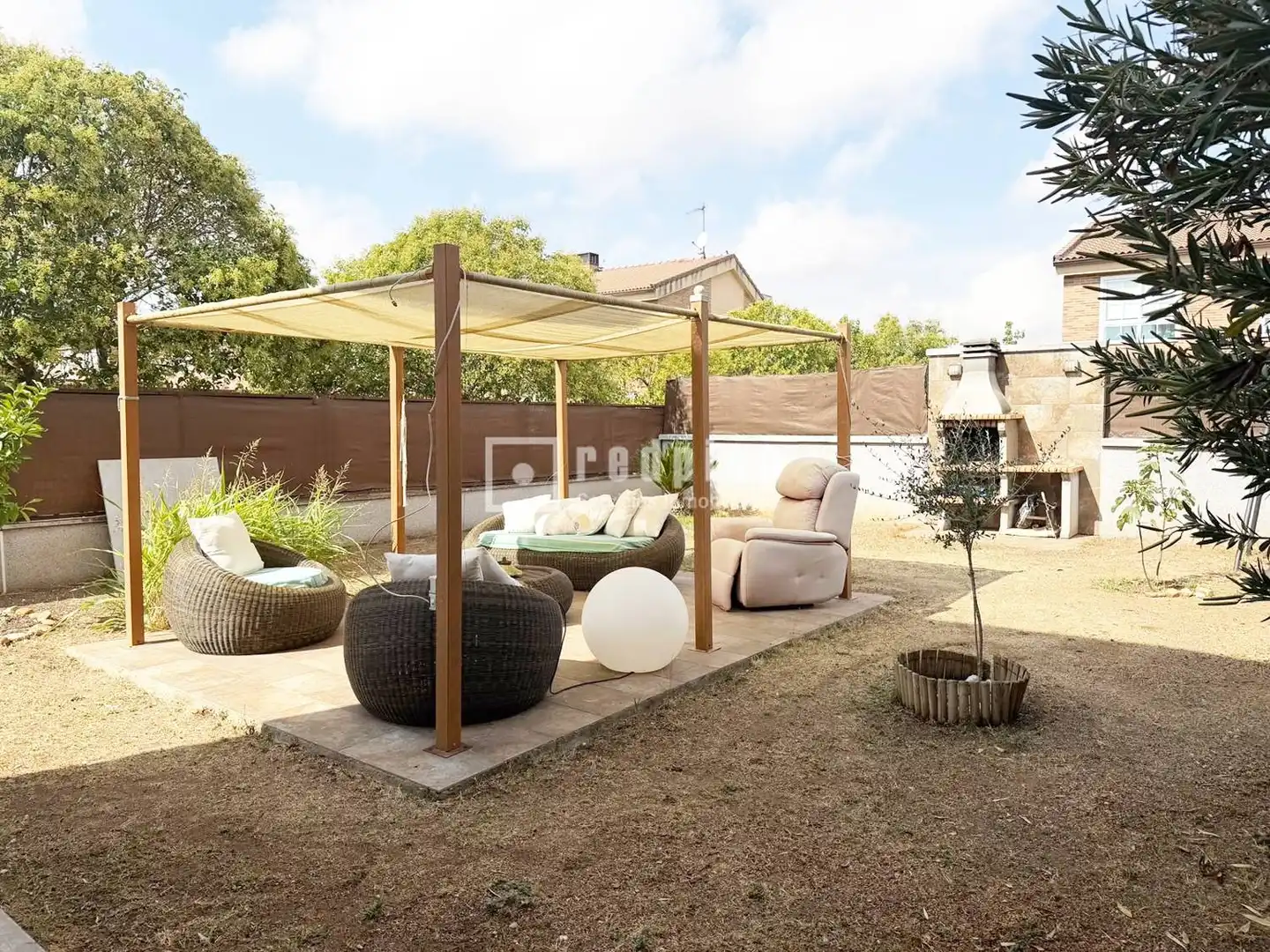 Chalet con jardín en venta en del Toledano, imagen 2