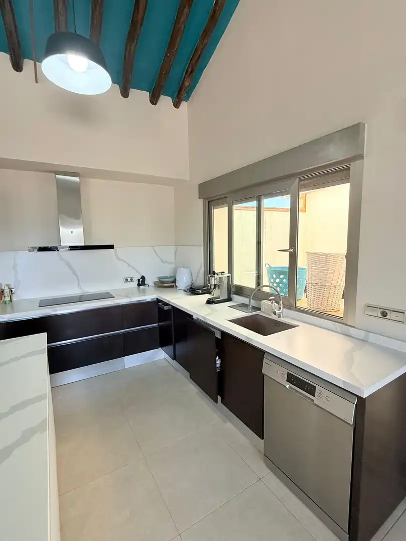 Cuina de Casa o xalet en venda en Albox amb Aire condicionat, Calefacció i Jardí privat