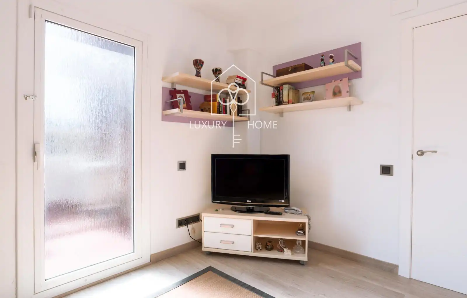 Sala d'estar de Casa o xalet en venda en Viladecans amb Aire condicionat, Calefacció i Parquet