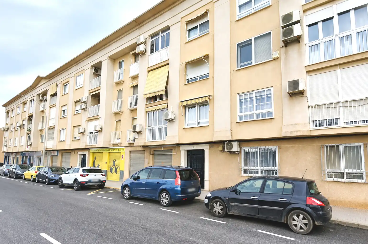 Vista exterior de Piso de alquiler en Cartagena con Aire acondicionado, Amueblado y Horno