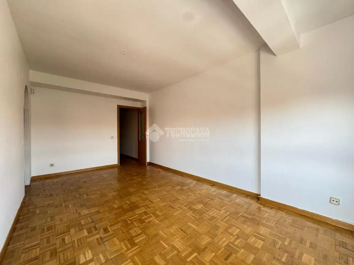 Habitación de Piso en venta en Alcobendas con Calefacción, Parquet y Alarma
