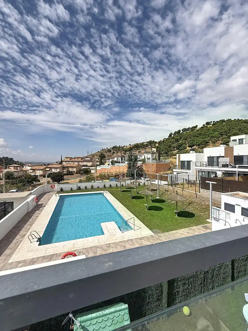 Casa pareada con piscina en venta en Calle SIERRA DE BAZA, imagen 23