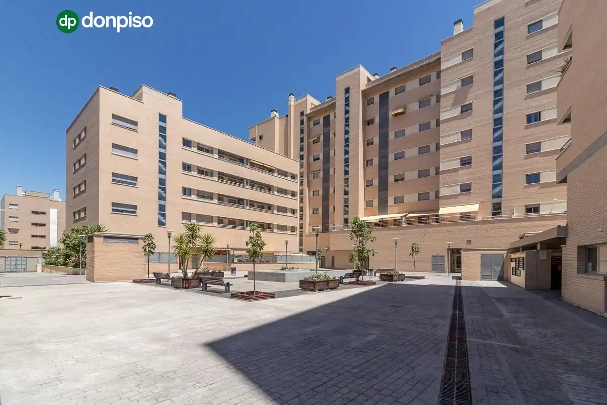 Penthouse with pool for sale in Avenida DE LA ILUSTRACION 77, imagen 32