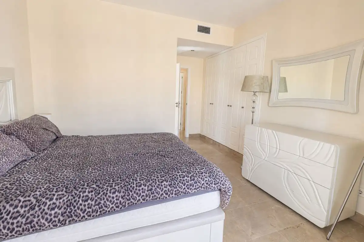 Appartement compact avec piscine à vendre à La Alcaidesa, imagen 13