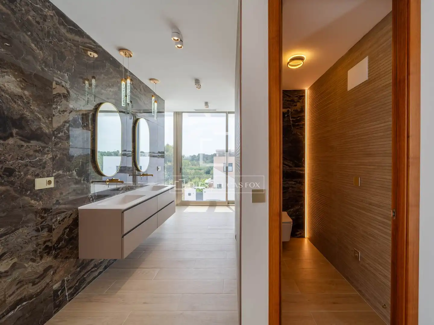 Bathroom of Houses for sale in Torrent  with Air Conditioner, Private garden and Terrace