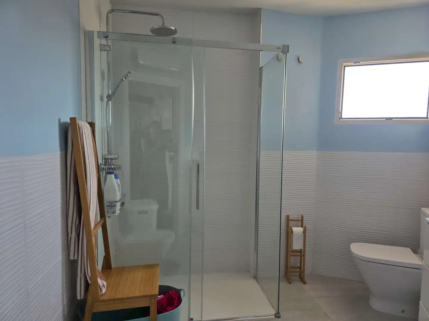 Bany de Apartament en venda en Torrox amb Aire condicionat, Calefacció i Piscina