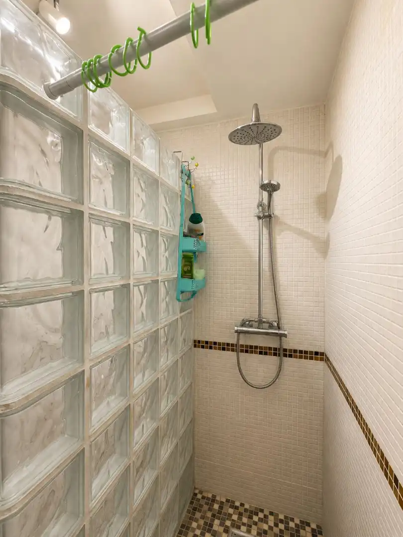 Baño de Piso en venta en Madrid con Aire acondicionado y Calefacción