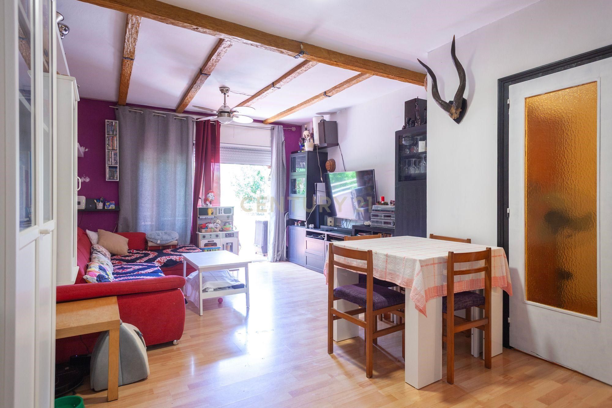 Living room of Flat for sale in Corbera de Llobregat