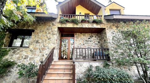 Foto 2 de Casa o xalet en venda a Calle Ntra Sra Almudena, Iglesia - Estación, Madrid