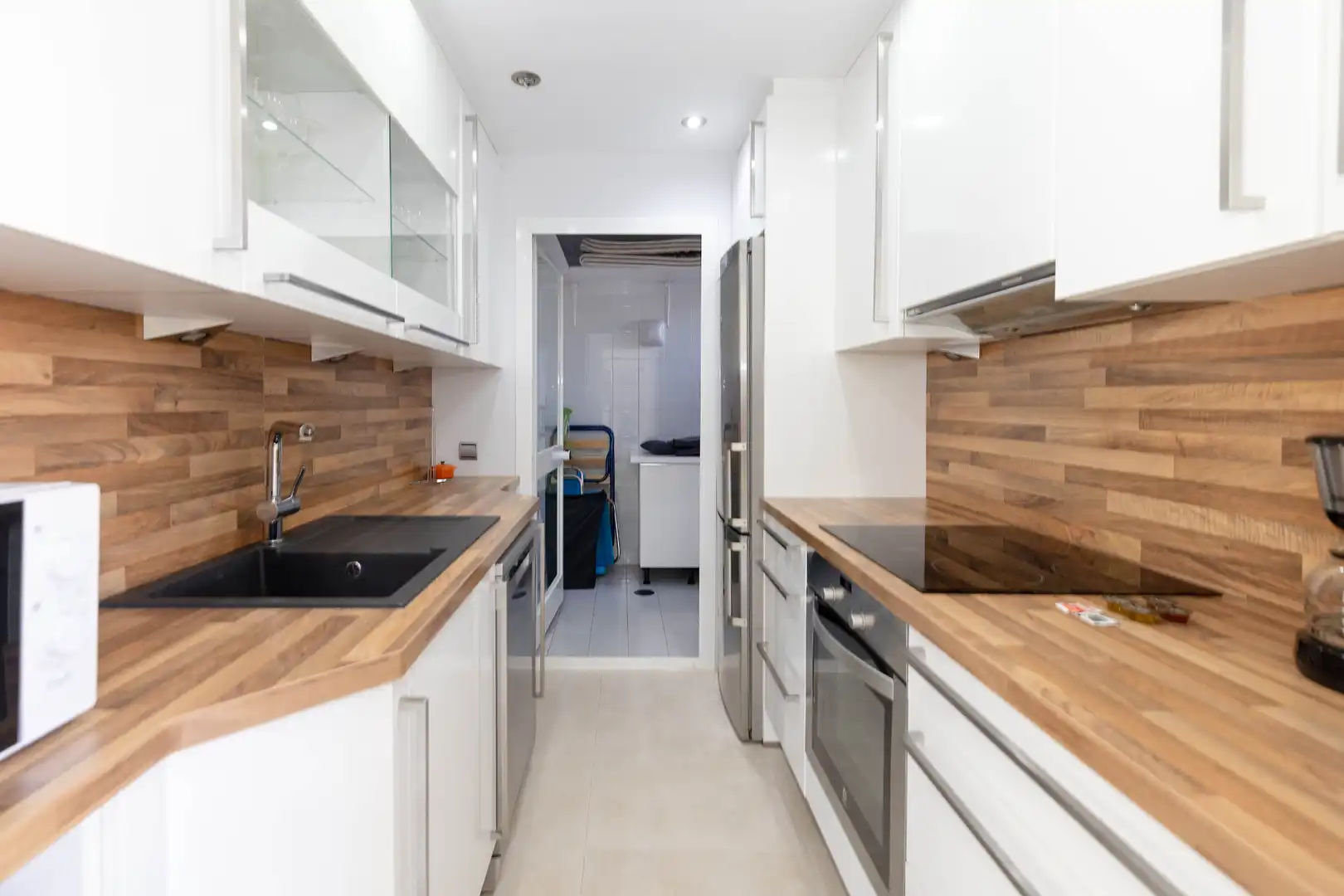 Kitchen of Flat for sale in Marbella  with Air Conditioner, Heating and Terrace