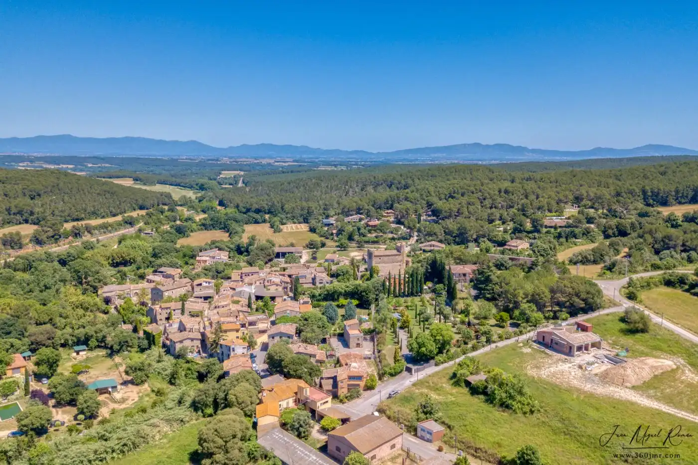 Exterior view of Residential for sale in Saus, Camallera i Llampaies
